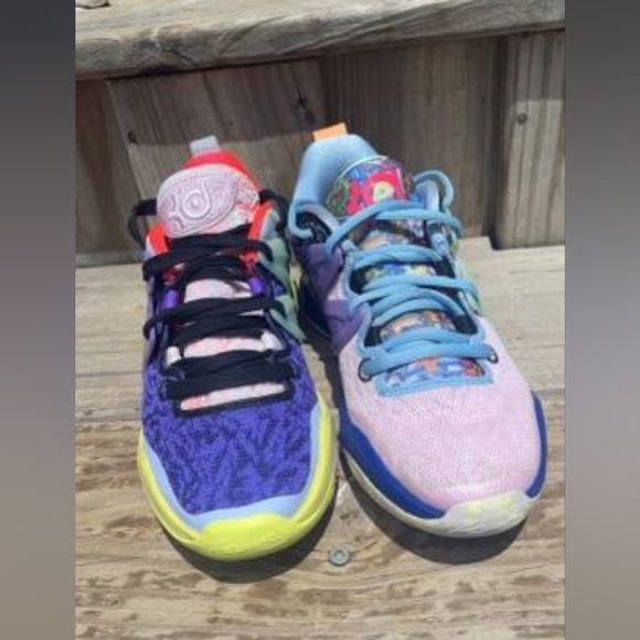 KD 15 "what the's" - Picture 3 of 7